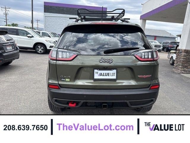 Jeep Cherokee  2021