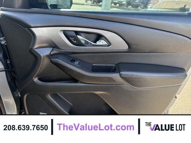 Chevrolet Traverse  2021