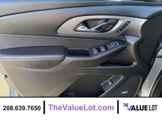 Chevrolet Traverse  2021