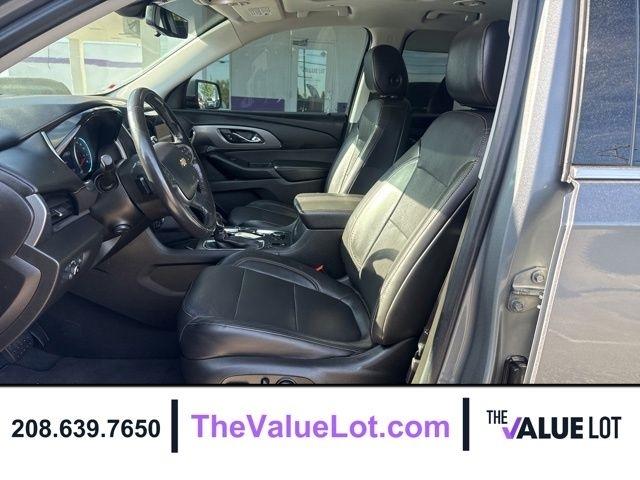 Chevrolet Traverse  2021