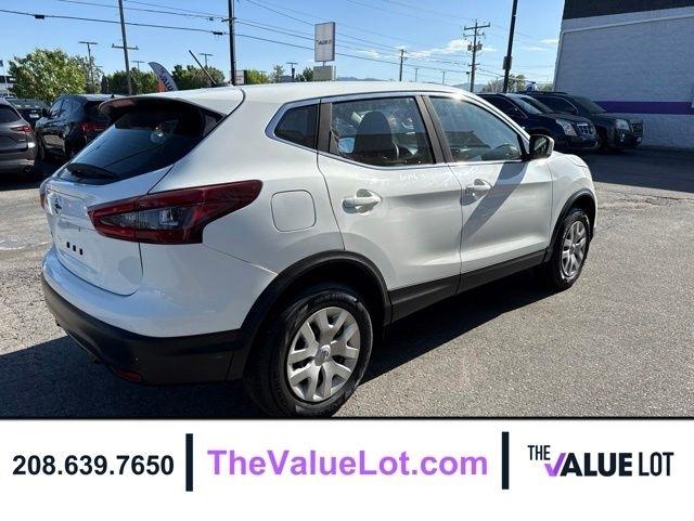 Nissan Rogue Sport  2020