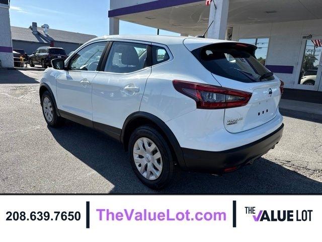Nissan Rogue Sport  2020