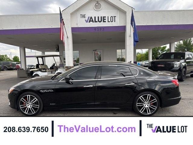 2017 Maserati Quattroporte S GranSport's photo