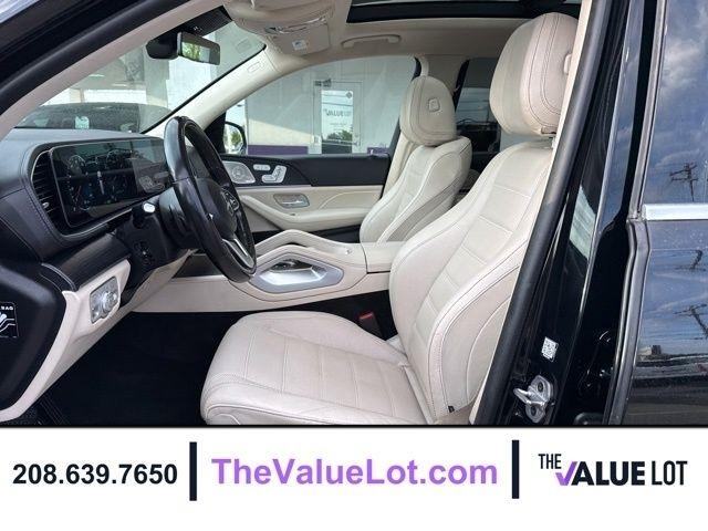 Mercedes-Benz GLS  2021
