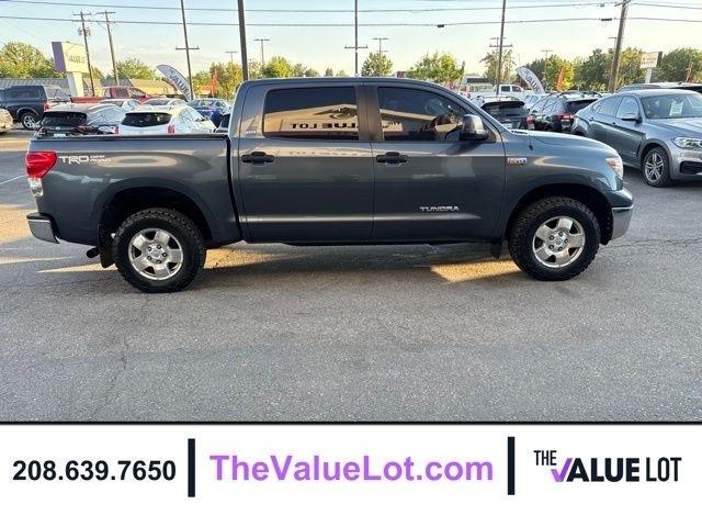 Toyota Tundra 4WD Truck  2008
