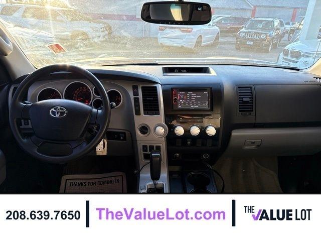 Toyota Tundra 4WD Truck  2008