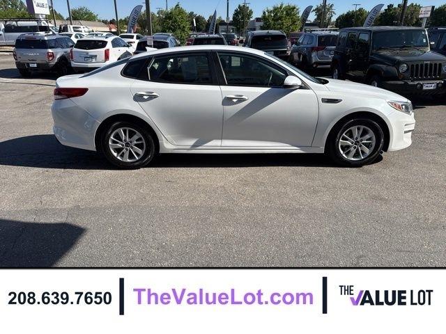 Kia Optima  2016