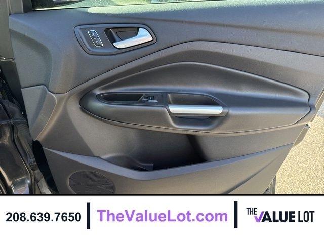 Ford Escape  2015