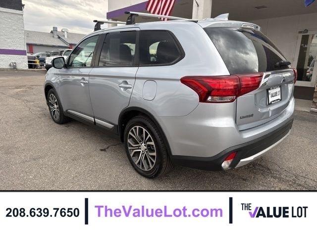 Mitsubishi Outlander  2017