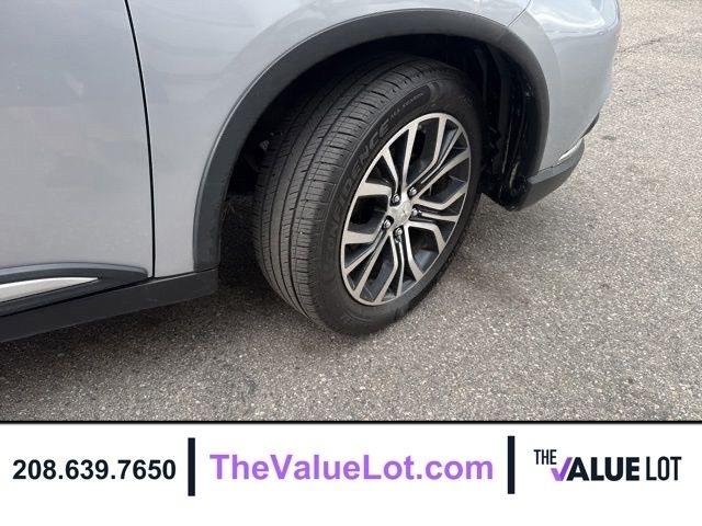 Mitsubishi Outlander  2017