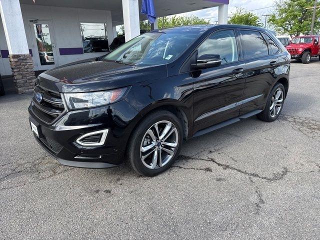 Ford Edge  2016