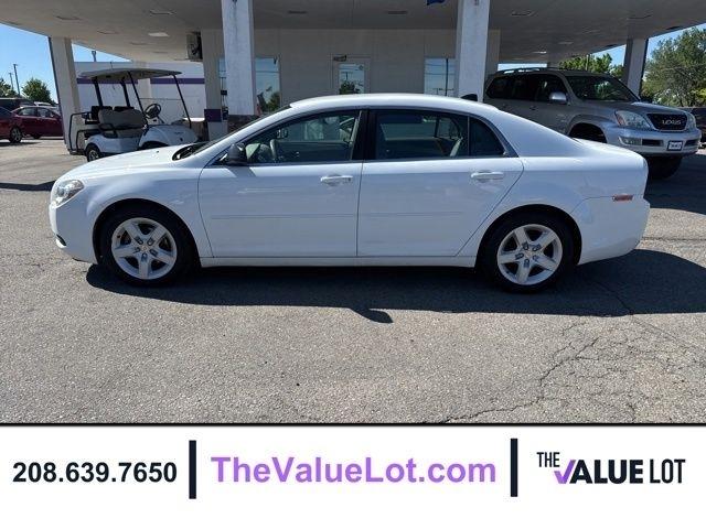 Chevrolet Malibu  2012