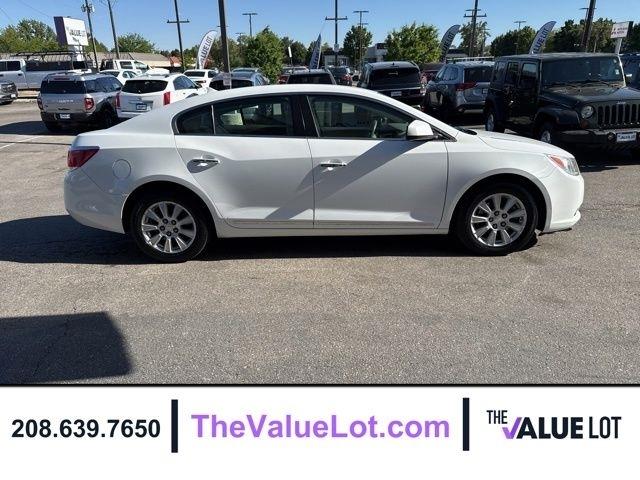 Buick LaCrosse  2010