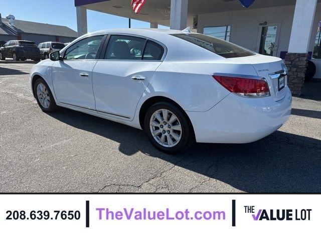 Buick LaCrosse  2010