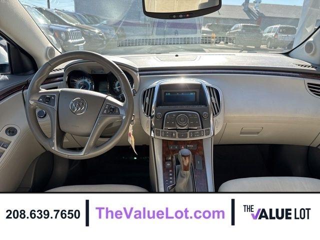 Buick LaCrosse  2010