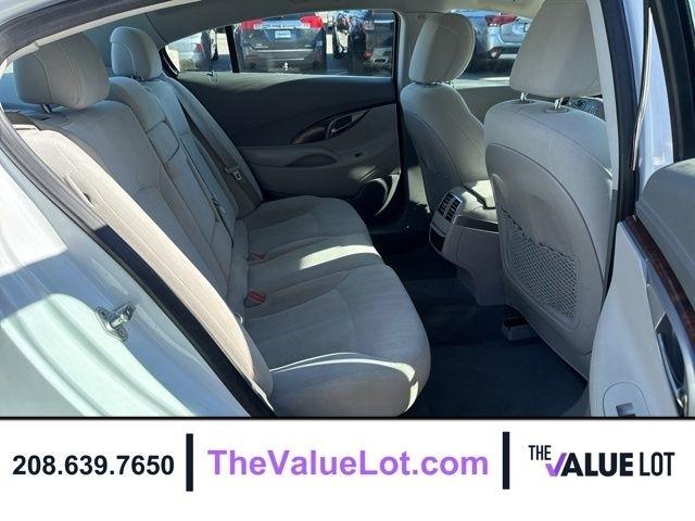 Buick LaCrosse  2010