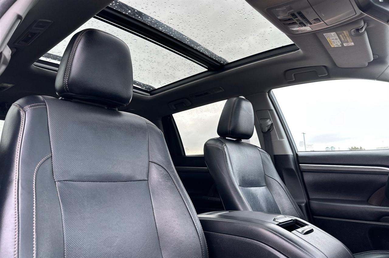 Toyota Highlander  2017