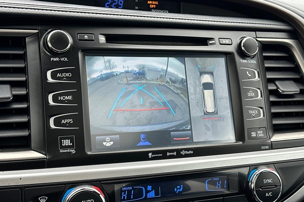 Toyota Highlander  2017