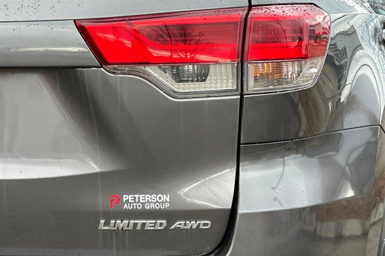 Toyota Highlander  2017