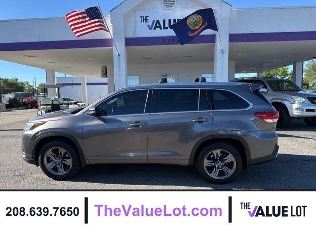 2017 Toyota Highlander Limited Platinum 4x4 V6's photo