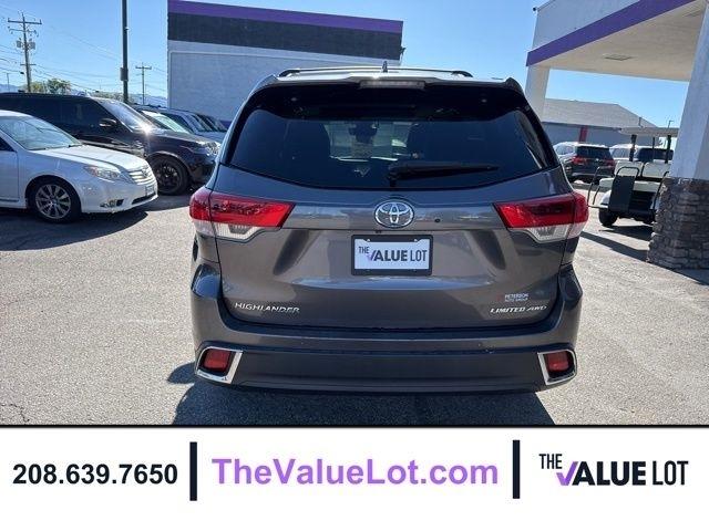 Toyota Highlander  2017
