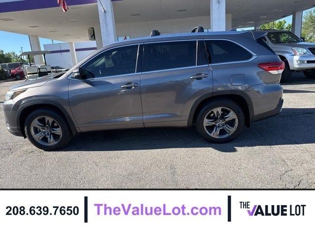 Toyota Highlander  2017