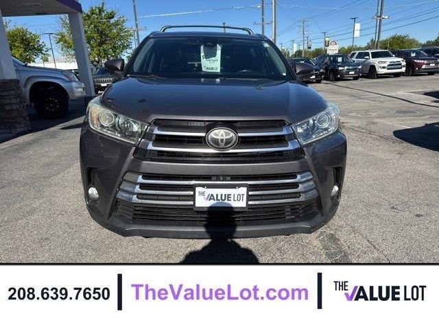 Toyota Highlander  2017