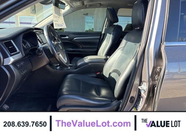 Toyota Highlander  2017