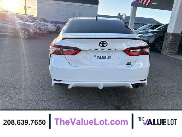 Toyota Camry  2023