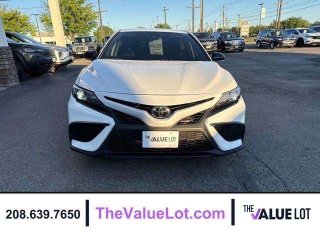 Toyota Camry  2023