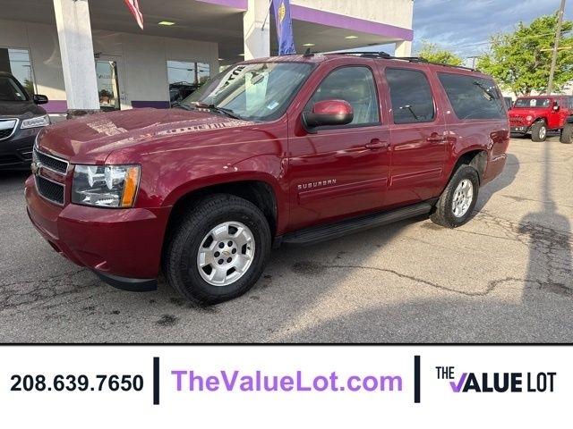 Chevrolet Suburban  2010