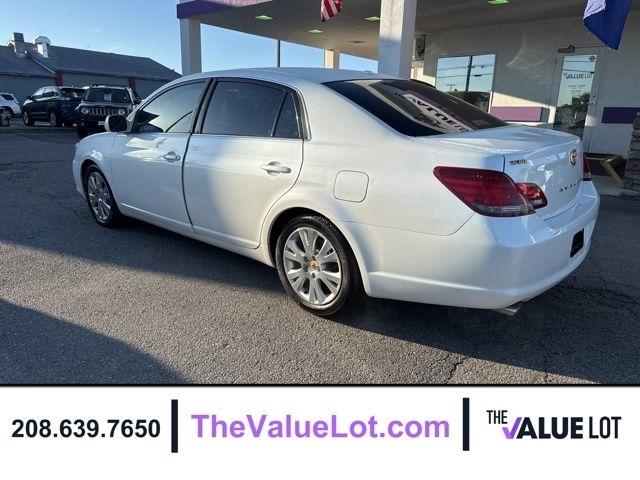 Toyota Avalon  2009