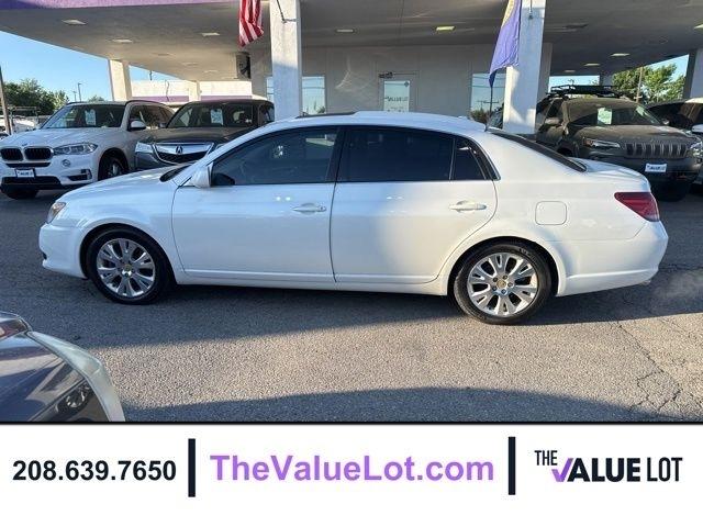 Toyota Avalon  2009