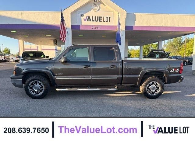 Chevrolet Silverado 2500 Crew Cab  2004