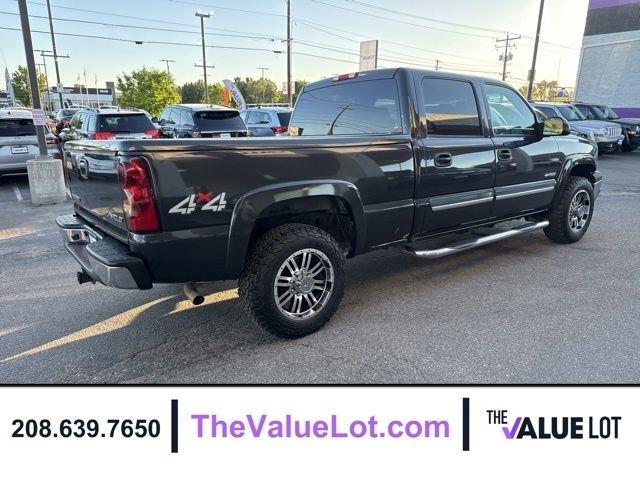 Chevrolet Silverado 2500 Crew Cab  2004