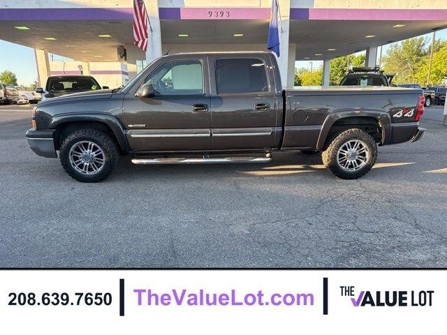 Chevrolet Silverado 2500 Crew Cab  2004