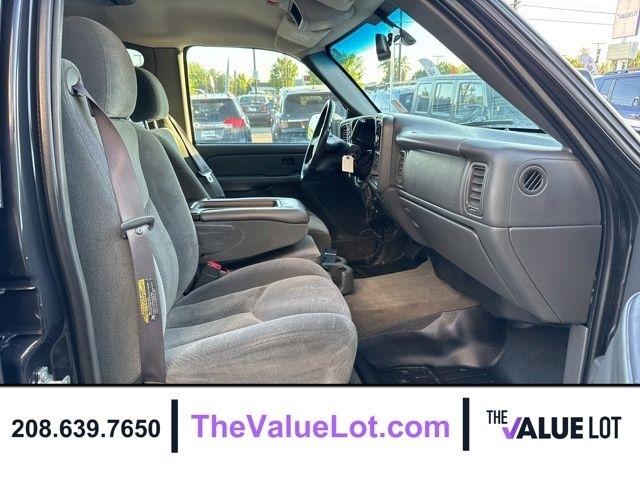 Chevrolet Silverado 2500 Crew Cab  2004