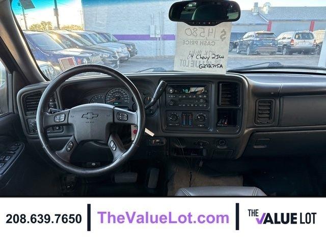 Chevrolet Silverado 2500 Crew Cab  2004