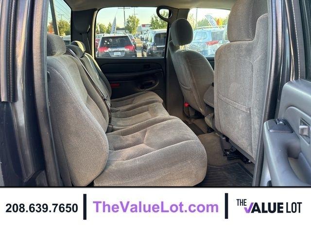 Chevrolet Silverado 2500 Crew Cab  2004
