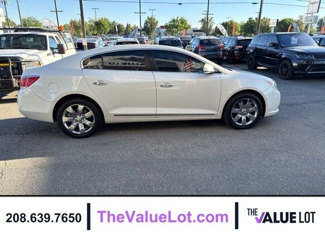 Buick LaCrosse  2010