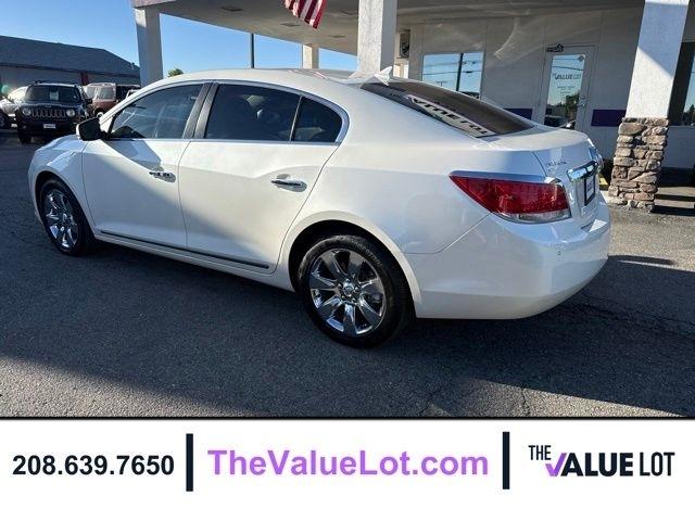 Buick LaCrosse  2010