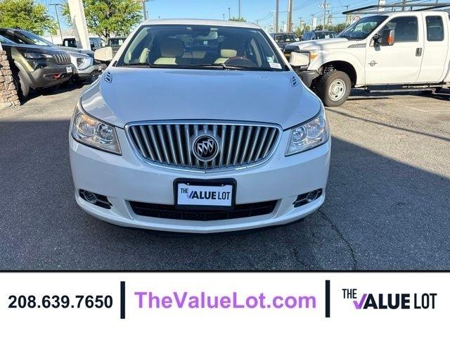 Buick LaCrosse  2010