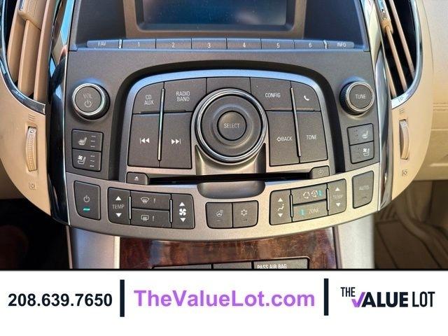 Buick LaCrosse  2010