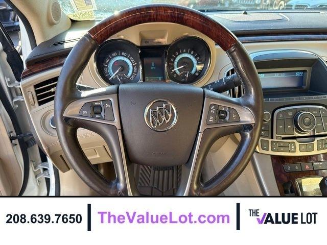Buick LaCrosse  2010