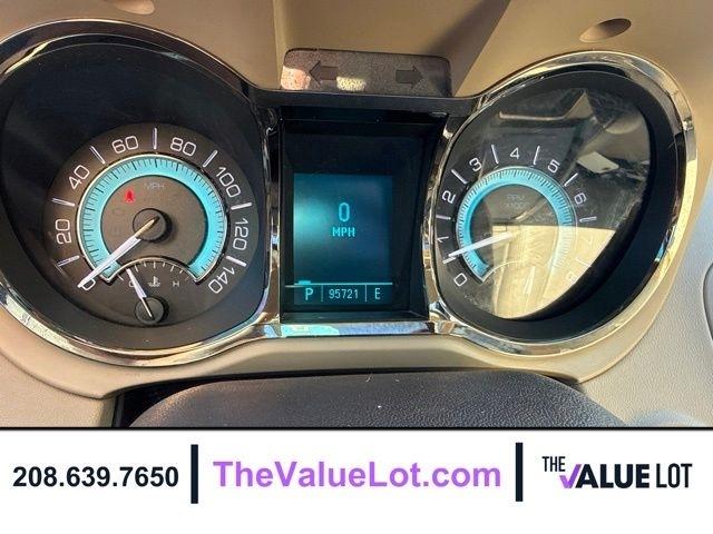 Buick LaCrosse  2010