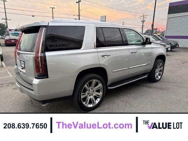 Cadillac Escalade  2017