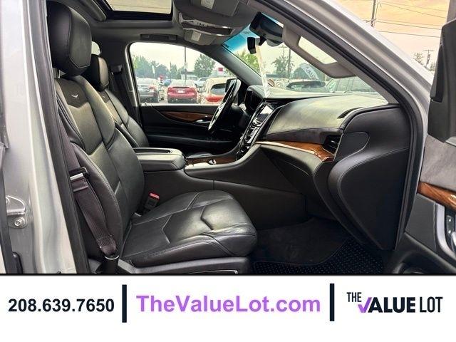 Cadillac Escalade  2017