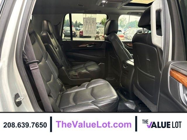 Cadillac Escalade  2017