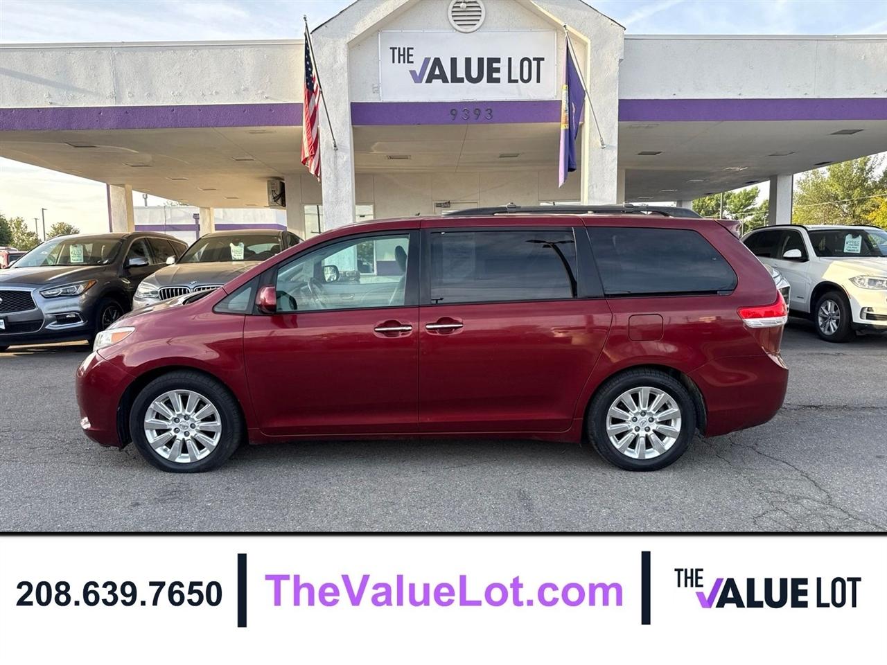 Toyota Sienna  2011