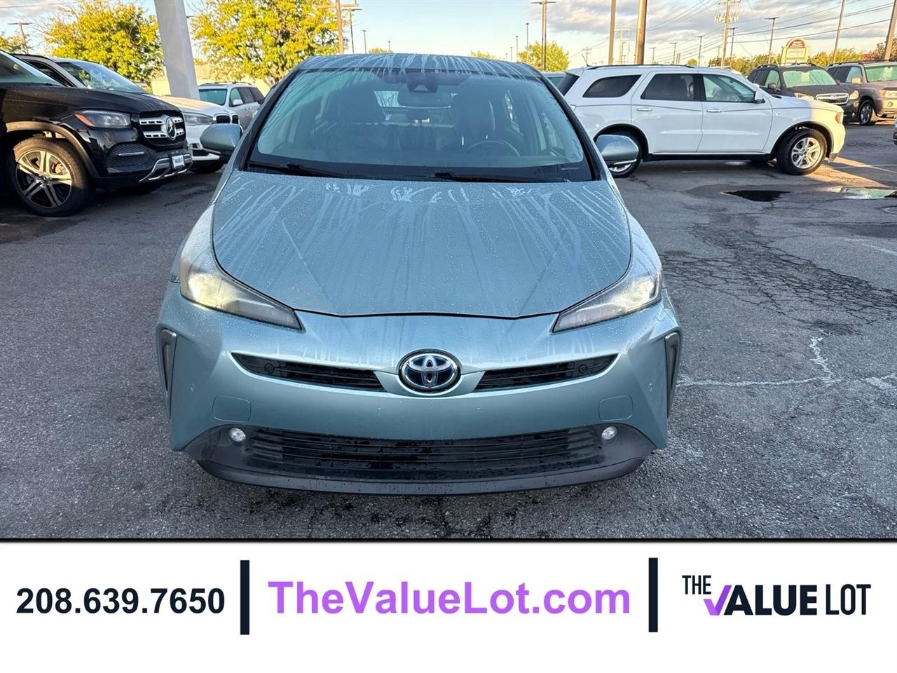 Toyota Prius  2021